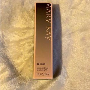 Mary Kay cc cream spf 15  in color very deep